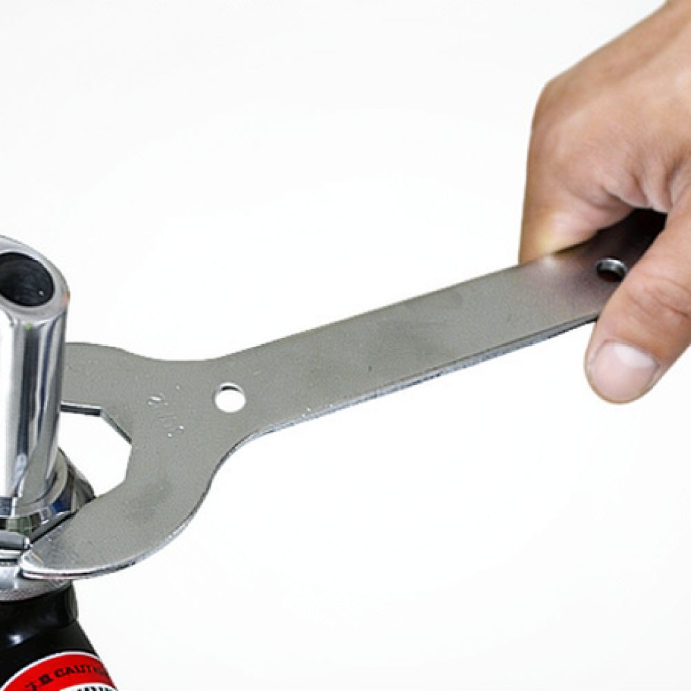 مجموعة أدوات احترافية لإصلاح ا - مراجعة Cycling Gear And Equipment وسعره